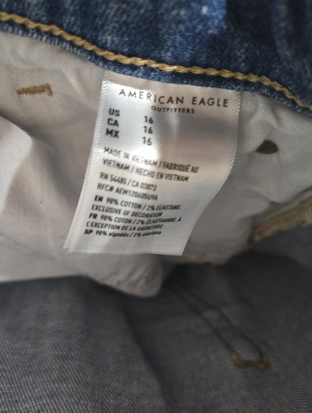 American Eagle Next Level Stretch Hi-Rise Shortie Distressed Denim Shorts GUC - Picture 5 of 5